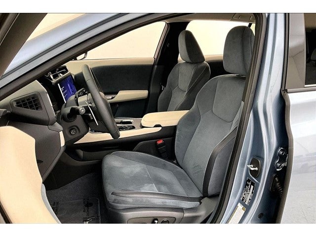 2023 Lexus RZ 450e Luxury