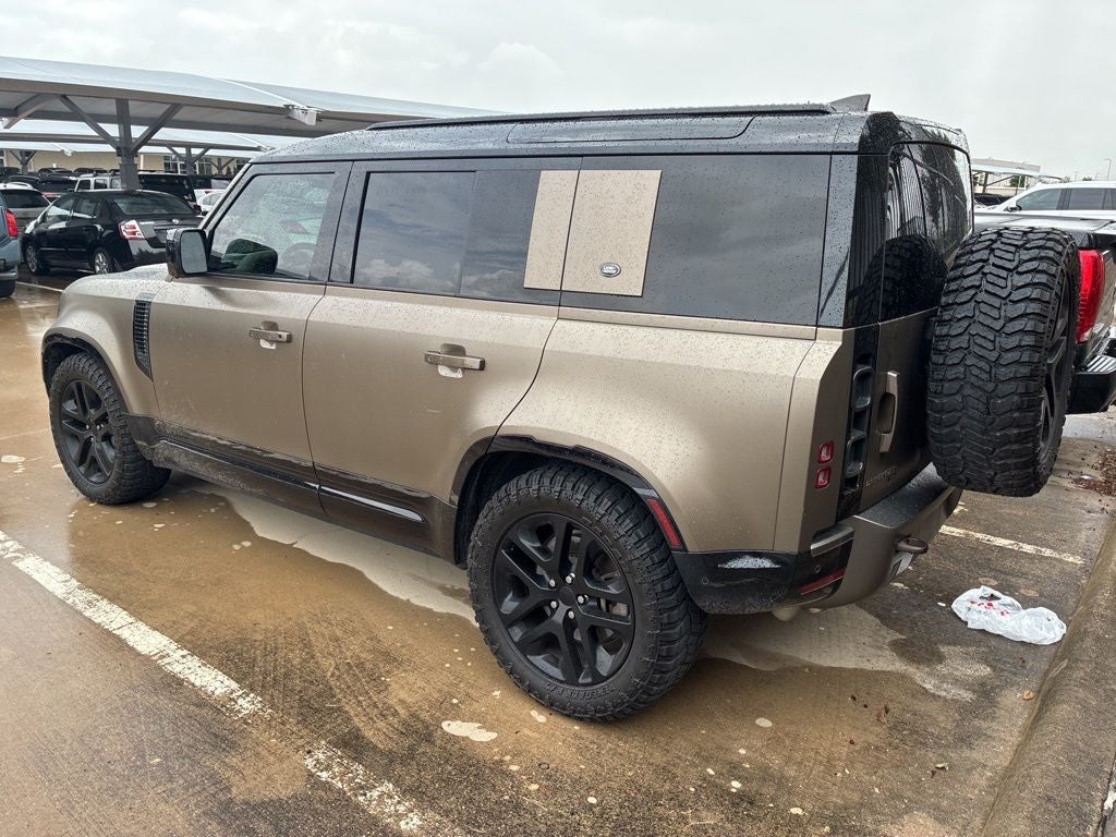 2023 Land Rover Defender 110 X-Dynamic SE