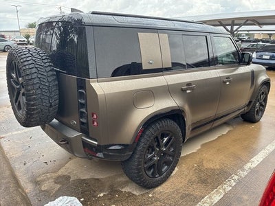2023 Land Rover Defender 110 X-Dynamic SE
