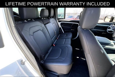 2025 Land Rover Defender 110 S