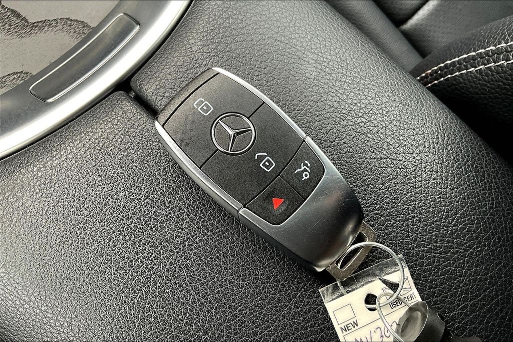 2021 Mercedes-Benz GLC GLC 300