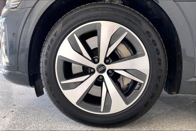 2024 Audi Q8 e-tron Premium Plus quattro