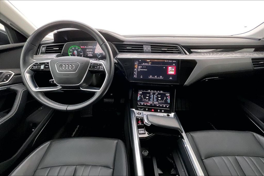 2024 Audi Q8 e-tron Premium Plus quattro