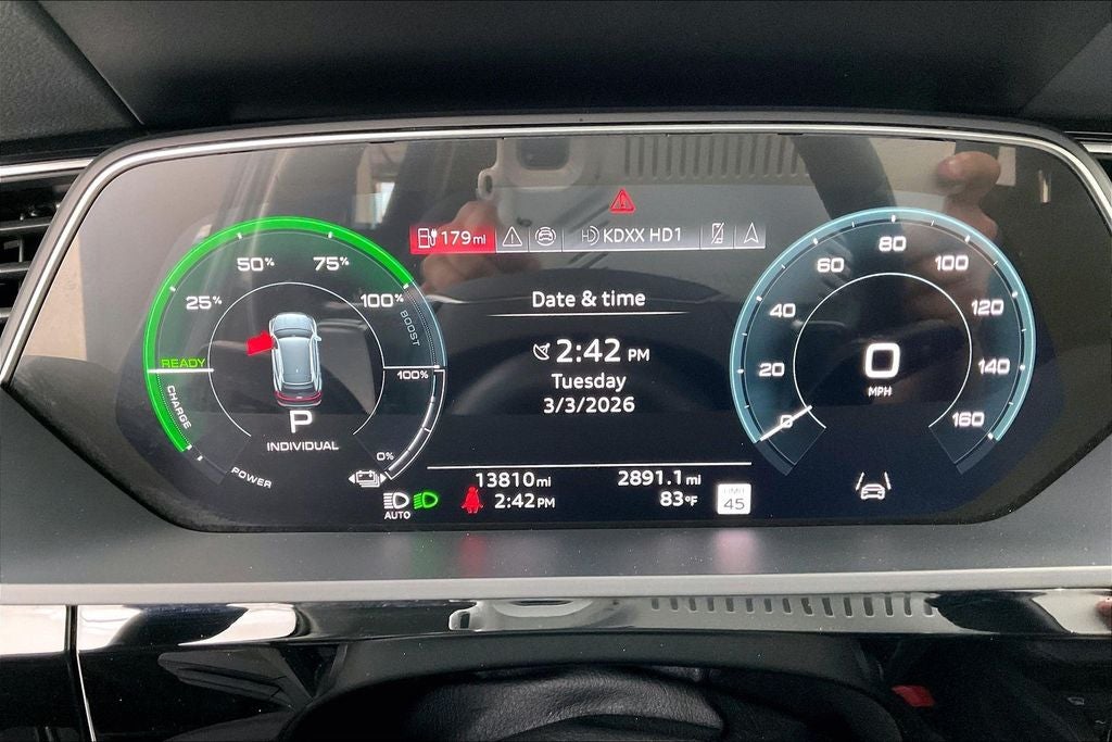 2024 Audi Q8 e-tron Premium Plus quattro