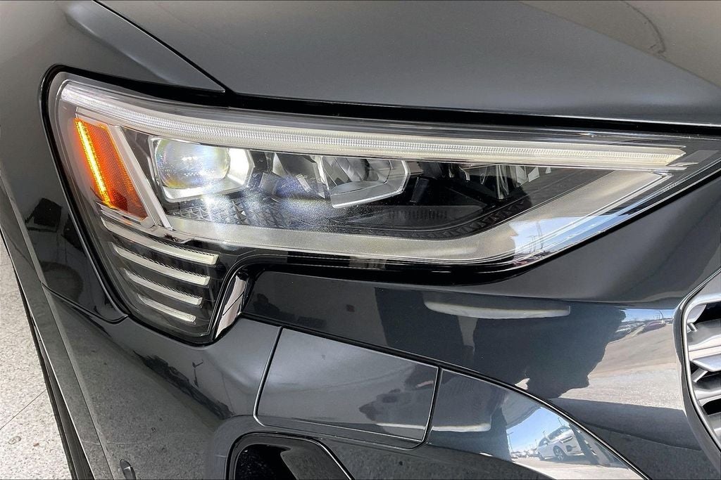 2024 Audi Q8 e-tron Premium Plus quattro