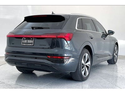2024 Audi Q8 e-tron Premium Plus quattro