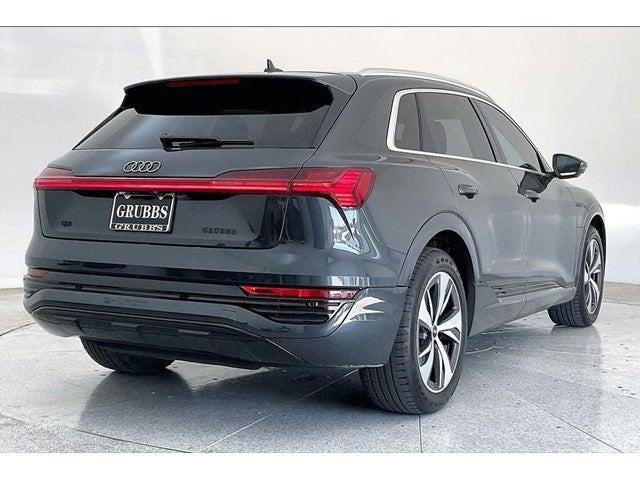 2024 Audi Q8 e-tron Premium Plus quattro
