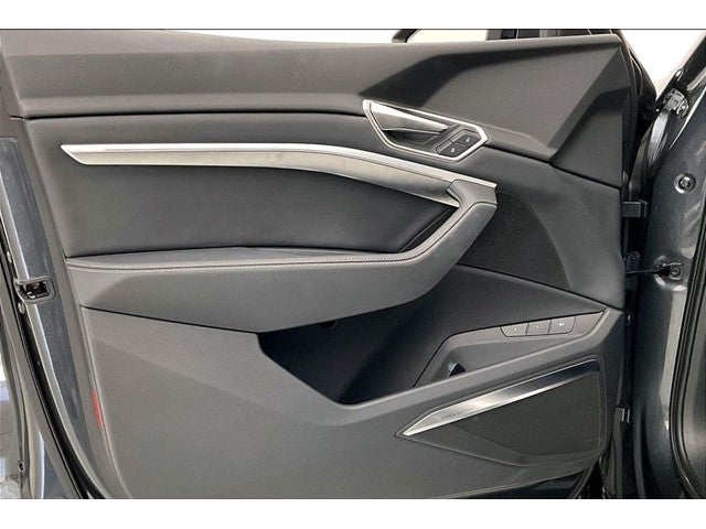 2024 Audi Q8 e-tron Premium Plus quattro