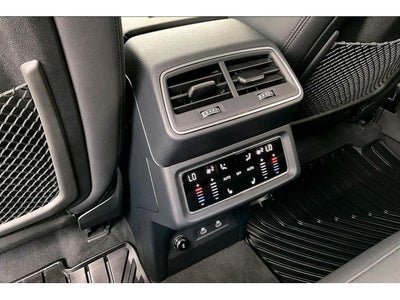 2024 Audi Q8 e-tron Premium Plus quattro