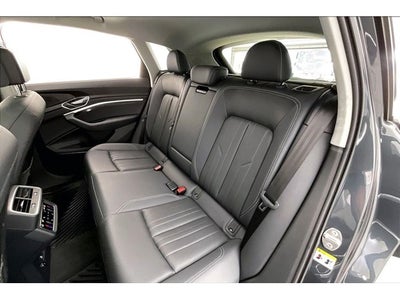 2024 Audi Q8 e-tron Premium Plus quattro