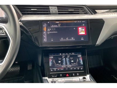 2024 Audi Q8 e-tron Premium Plus quattro