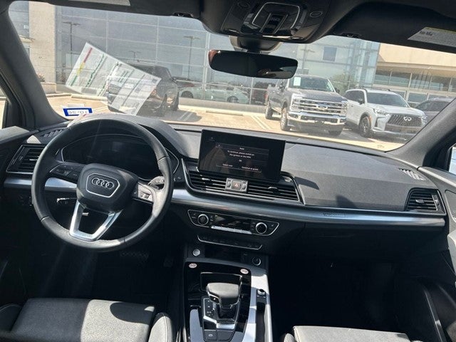 2025 Audi Q5 45 S line Premium quattro