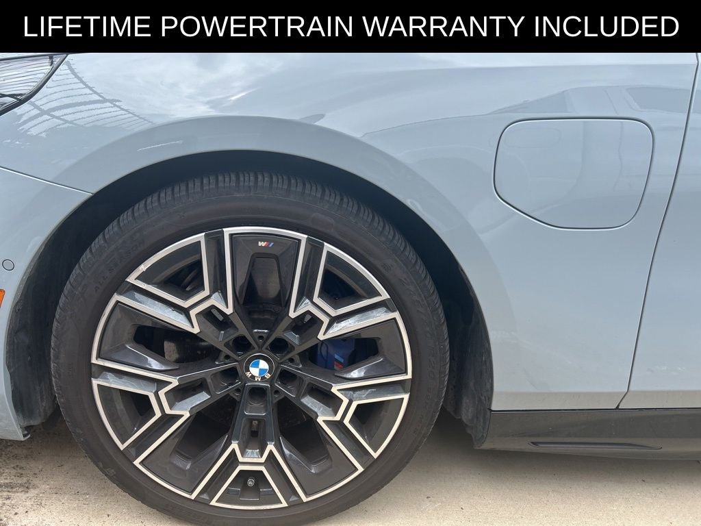 2026 BMW 5 Series 550e xDrive
