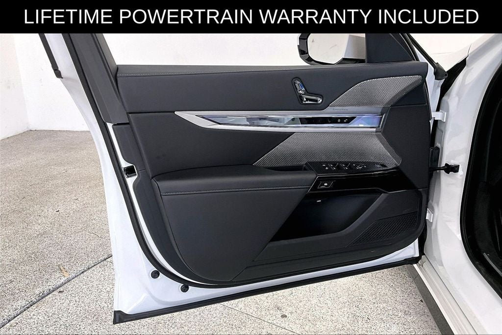 2026 BMW 7 Series 740i