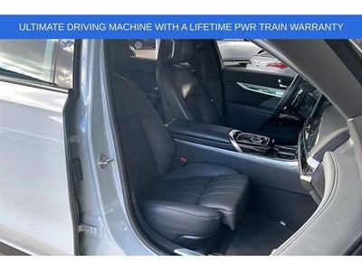 2025 BMW 7 Series 740i