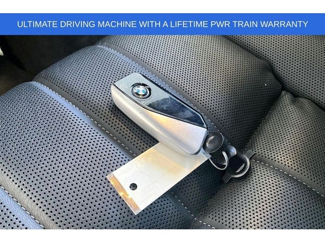 2025 BMW 7 Series 740i