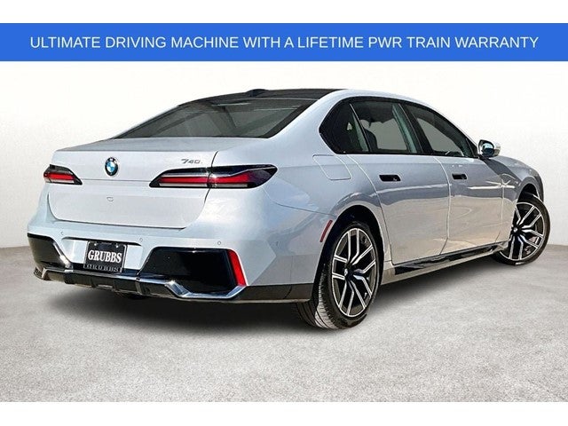 2025 BMW 7 Series 740i