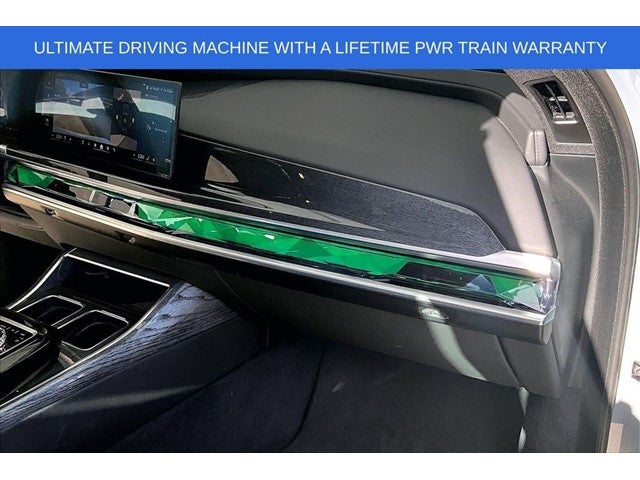 2025 BMW 7 Series 740i