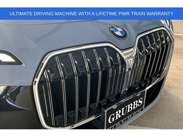2025 BMW 7 Series 740i