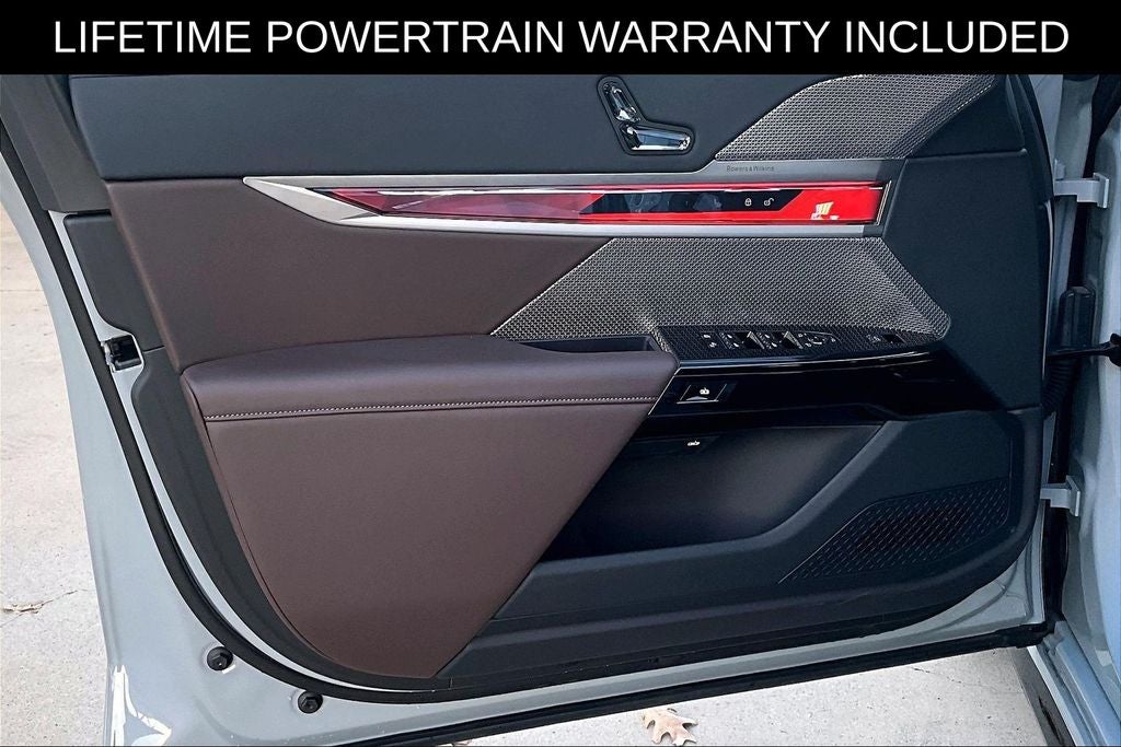 2025 BMW 7 Series 740i xDrive M Sport