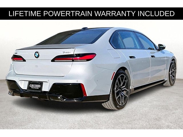2025 BMW 7 Series 740i xDrive M Sport