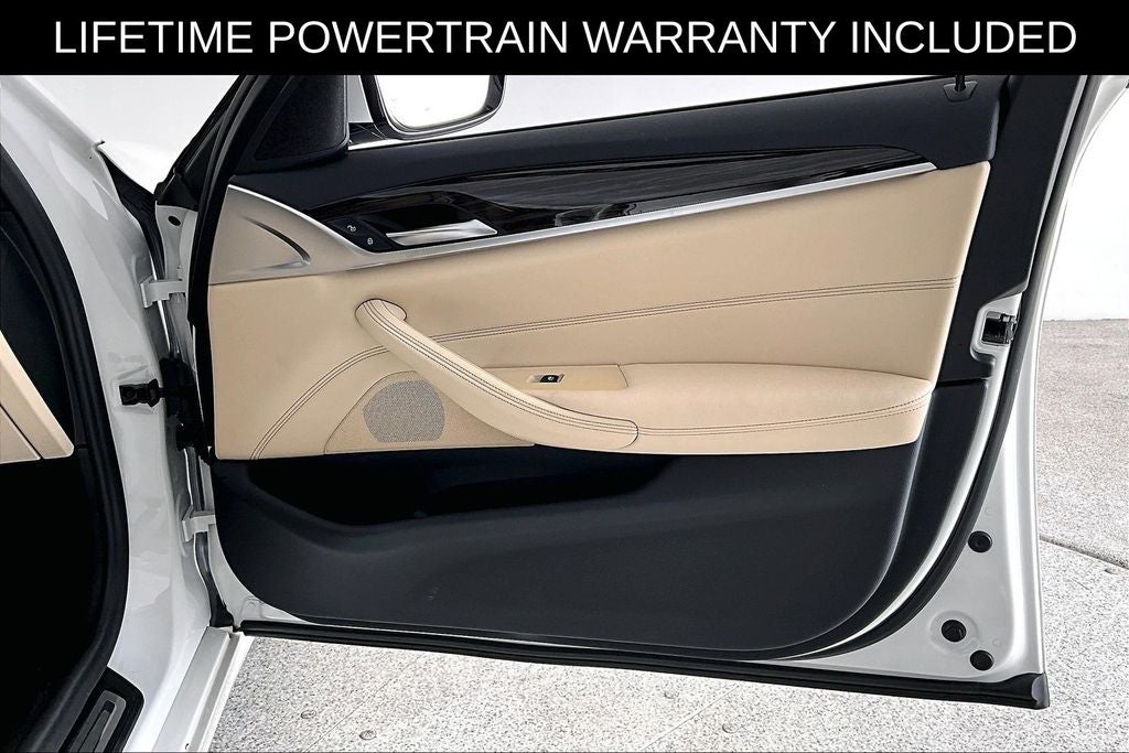 2022 BMW 5 Series 540i