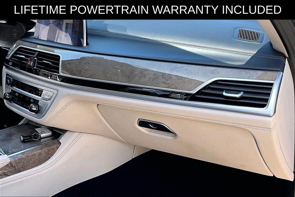 2020 BMW 7 Series 740i