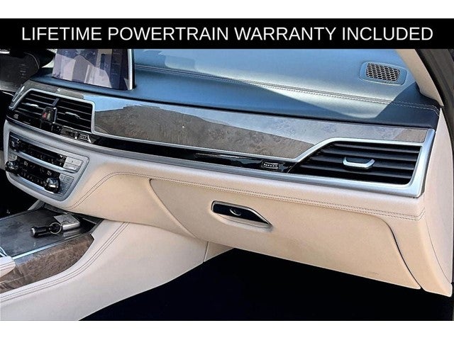 2020 BMW 7 Series 740i