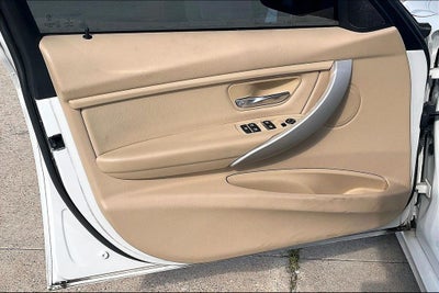 2016 BMW 3 Series 320i