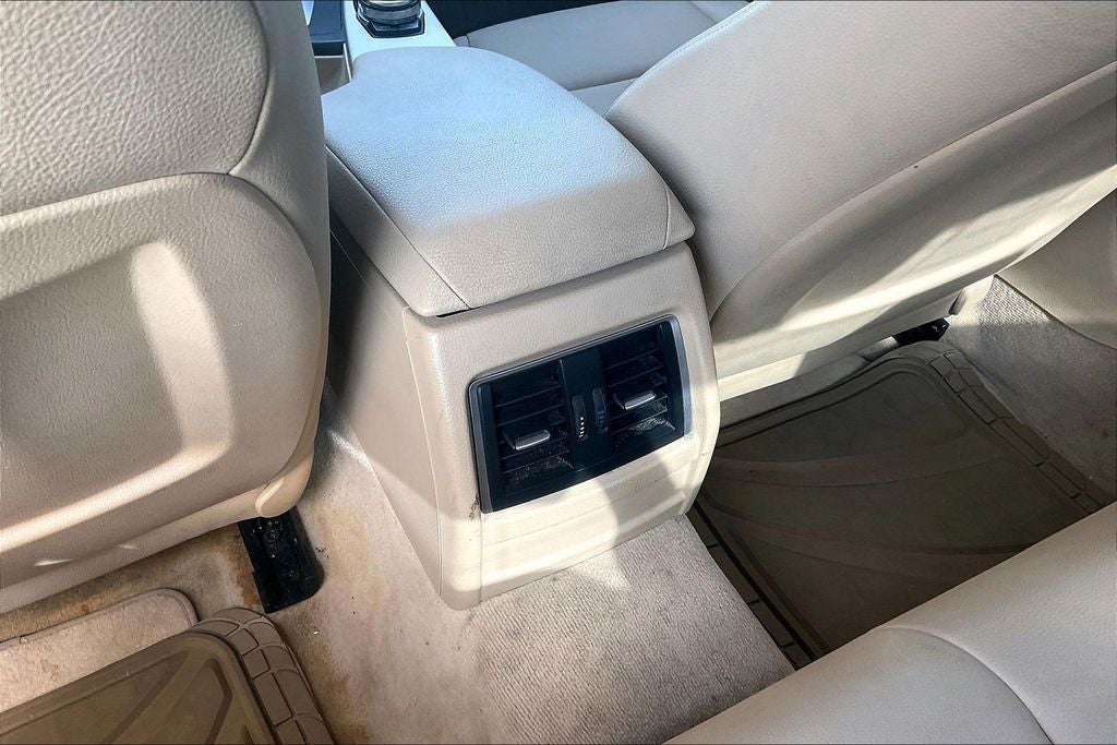 2016 BMW 3 Series 320i