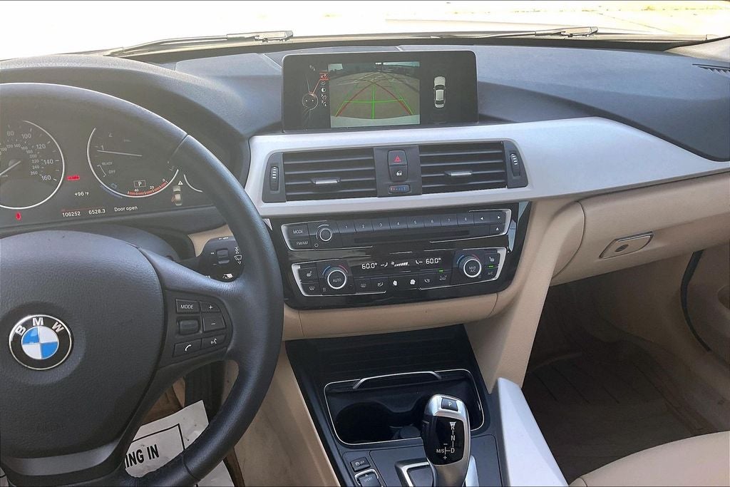 2016 BMW 3 Series 320i