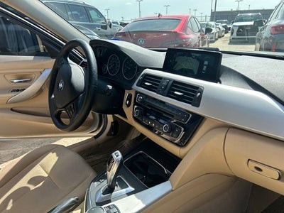 2016 BMW 3 Series 320i