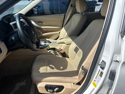 2016 BMW 3 Series 320i