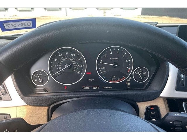 2016 BMW 3 Series 320i