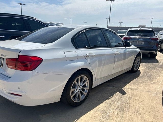 2016 BMW 3 Series 320i