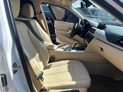 2016 BMW 3 Series 320i