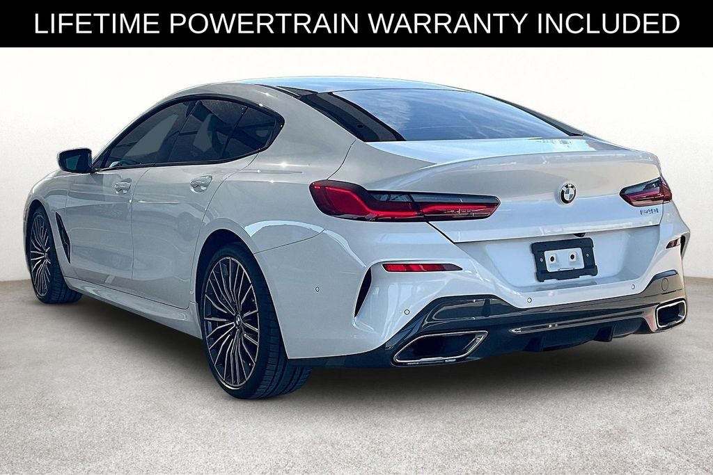 2022 BMW 8 Series 840