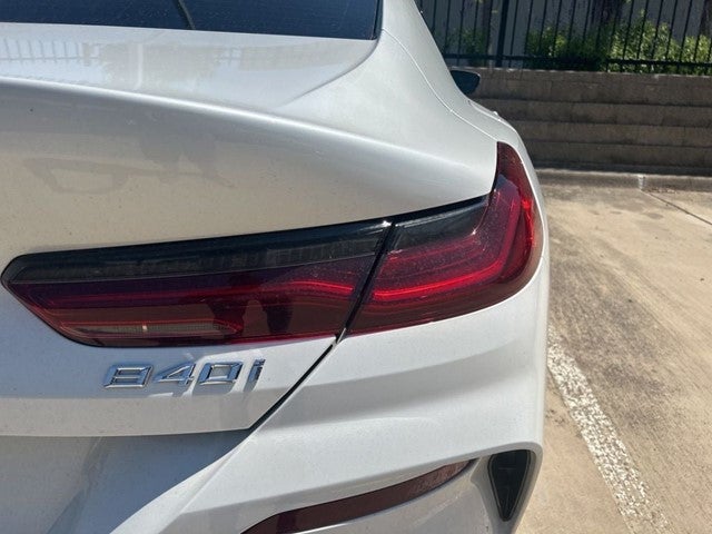 2022 BMW 8 Series 840