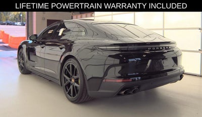 2025 Porsche Panamera 4