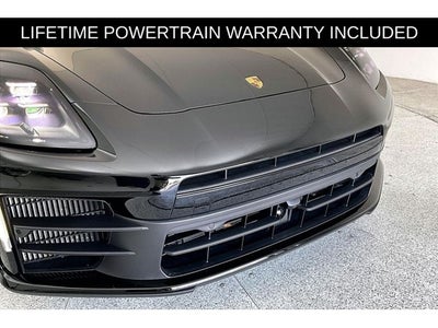 2025 Porsche Panamera 4
