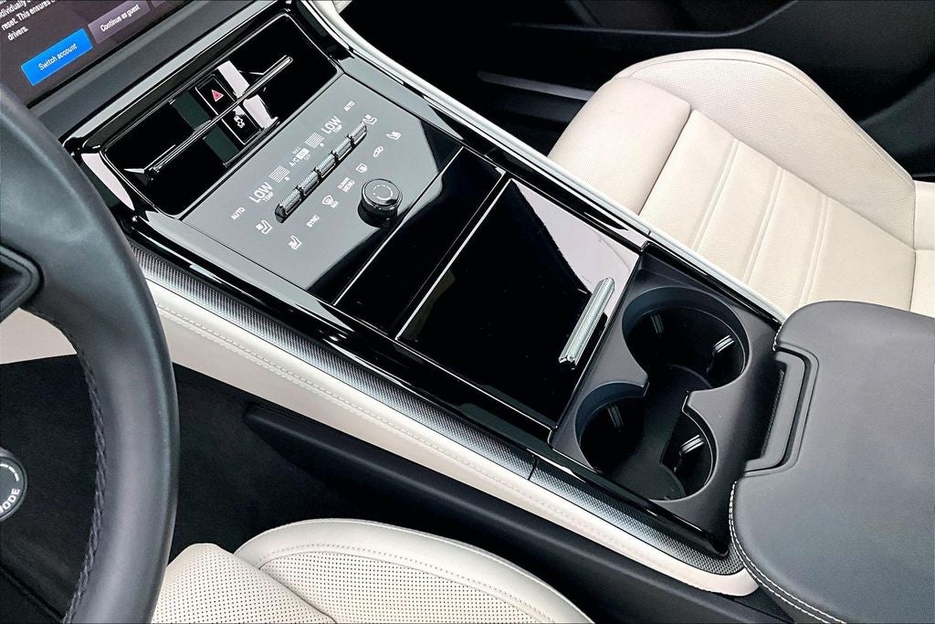 2024 Porsche Panamera Base