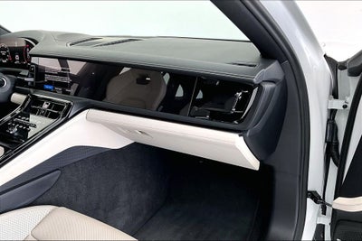 2024 Porsche Panamera Base