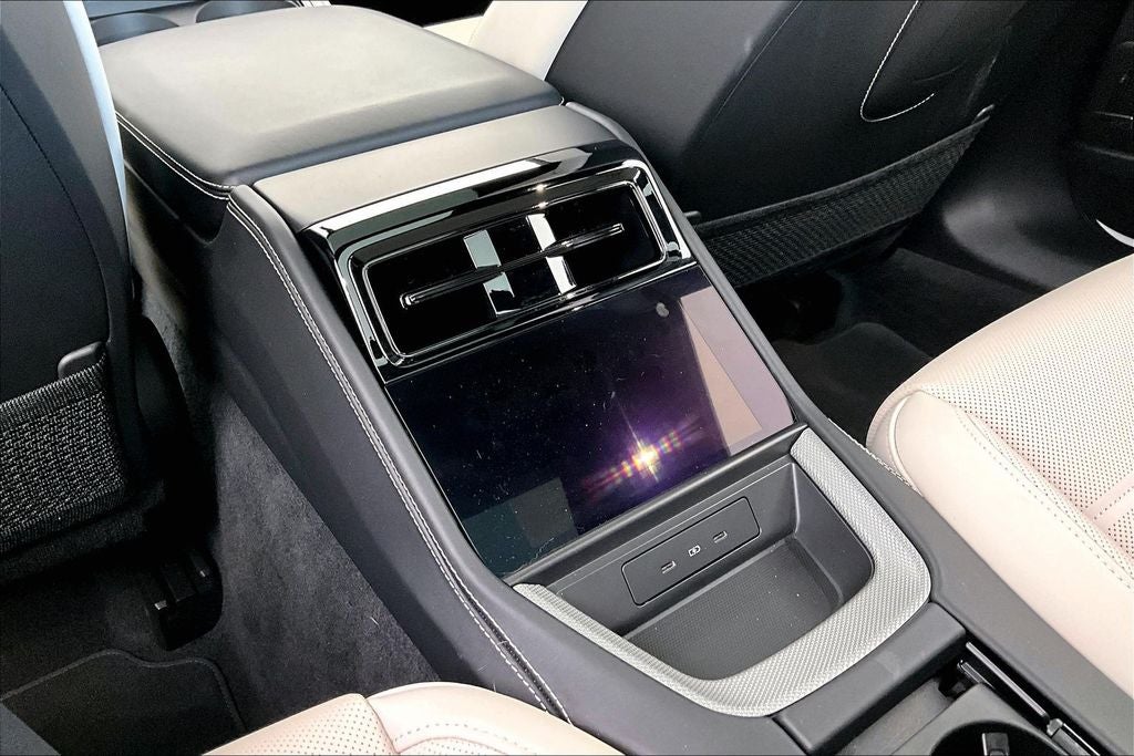 2024 Porsche Panamera Base