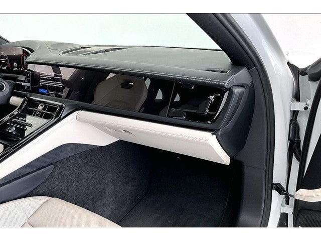 2024 Porsche Panamera Base