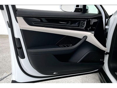 2024 Porsche Panamera Base