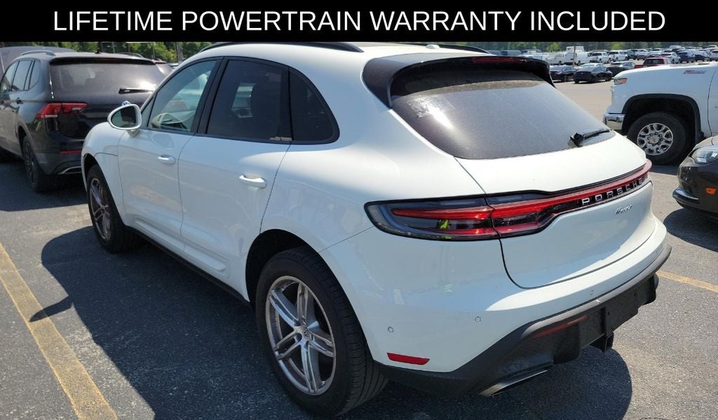 2023 Porsche Macan Base