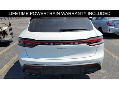 2023 Porsche Macan Base