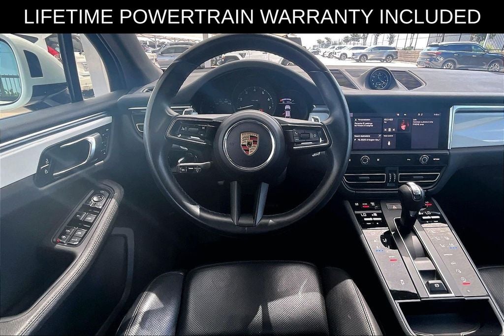 2024 Porsche Macan Base