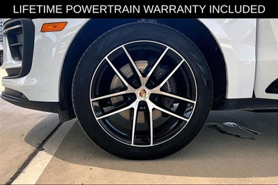 2024 Porsche Macan Base