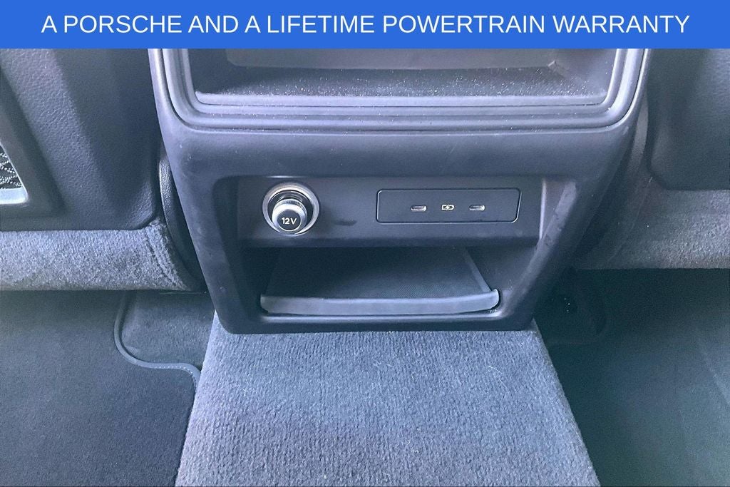 2024 Porsche Cayenne Base